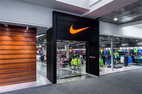 Outlet store: Nike Factory Store, Great Mall of the Bay Area, 